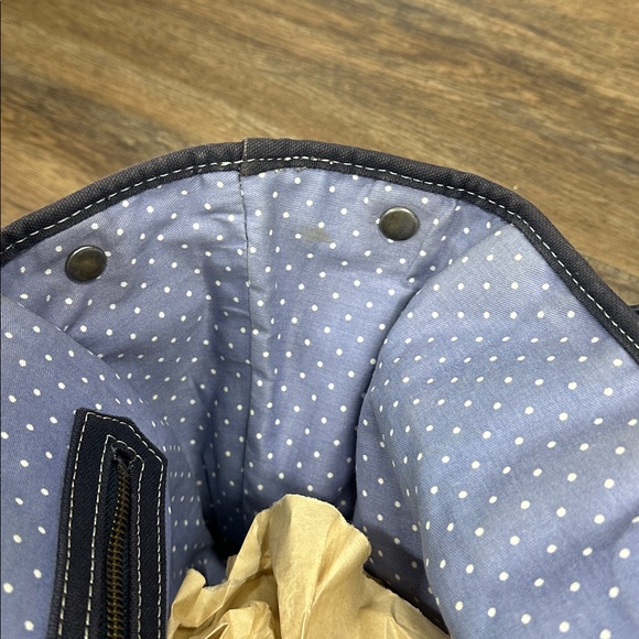 J crew yellow whale embroidered beach tote bag - Picture 7 of 7